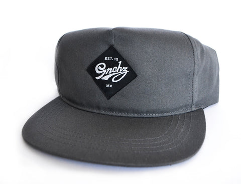 Gorra "Est. 12" Snapback Ligera / Color Gris